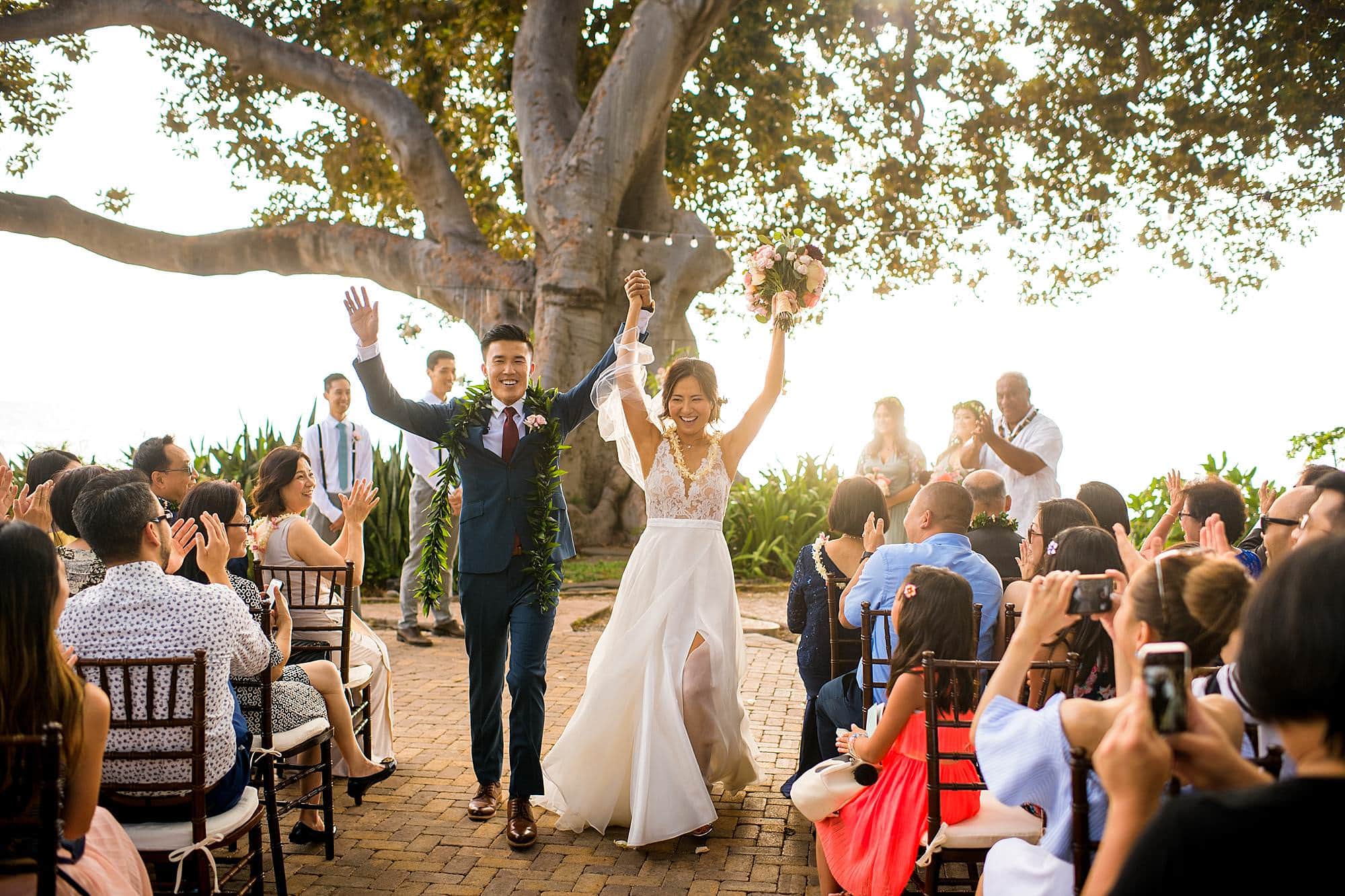 bride and groom just married at Olowalu Plantation House